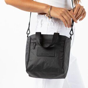 ALOHA Crossbody Monochrome Black